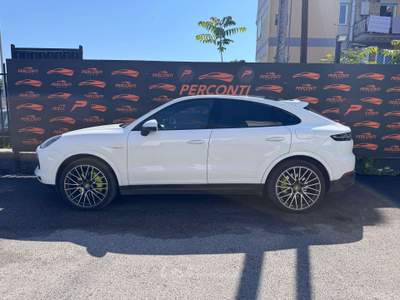 Porsche Cayenne Coupe 3.0 E-hybrid LASER PANO 360 NAVI APPLE "22 Bianco usata Roma