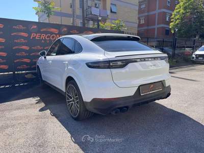 Porsche Cayenne Coupe 3.0 E-hybrid LASER PANO 360 NAVI APPLE "22 Bianco usata Roma