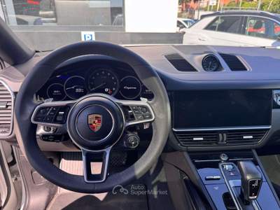Porsche Cayenne Coupe 3.0 E-hybrid LASER PANO 360 NAVI APPLE "22 Bianco usata Roma
