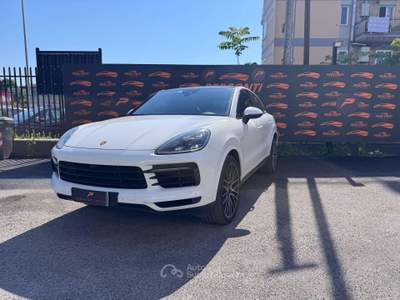 Porsche Cayenne Coupe 3.0 E-hybrid LASER PANO 360 NAVI APPLE "22 Bianco usata Roma