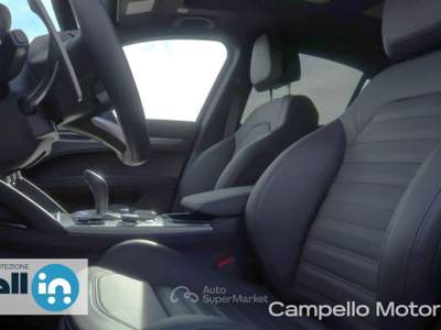Alfa Romeo Stelvio Stelvio 2.2 Turbo Diesel 210cv AT8 Q4 Veloce MY24 Bianco usata Venezia