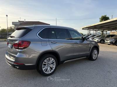 BMW X5 vettura con motore rifatto nuovo Argento usata SANT'AGATA DE'  GOTI