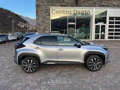 Toyota Yaris Cross 1.5 Hybrid 5p. E-CVT Business Argento usata Talamona