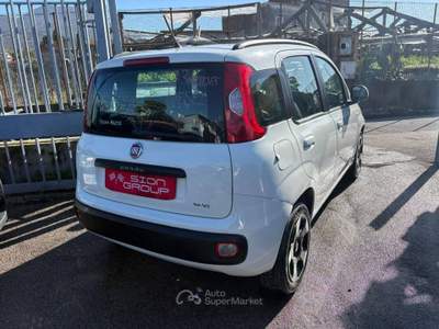 Fiat Panda 1.3 mjt 16v Easy 75cv Bianco usata Ercolano