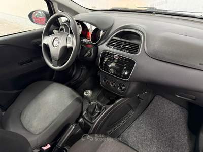 Fiat Punto Fiat Punto 1.4 Benz/Metano 77cv 5 porte Nero usata Pompei