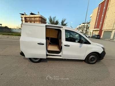 Renault Kangoo RENAULT KANGOO  VETT. FURGONATA DCI 95 VAN Bianco usata Altamura