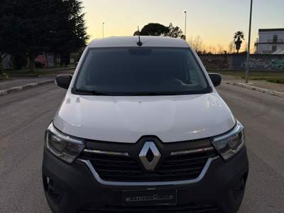 Renault Kangoo RENAULT KANGOO  VETT. FURGONATA DCI 95 VAN Bianco usata Altamura