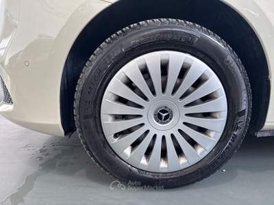 Mercedes-Benz Classe V V long 250 d exclusive auto Bianco usata San Zeno Naviglio
