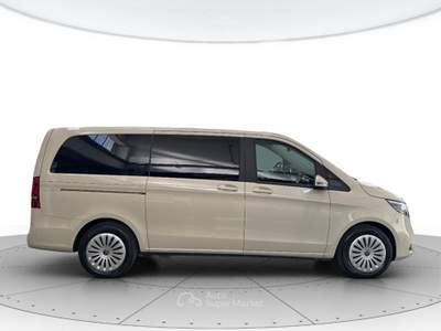 Mercedes-Benz Classe V V long 250 d exclusive auto Bianco usata San Zeno Naviglio