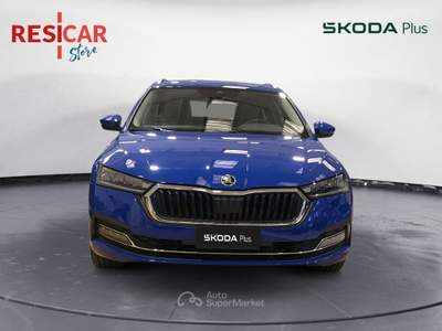 Skoda Octavia Octavia wagon 1.4 tsi phev executive dsg Blu/Azzurro usata Cameri