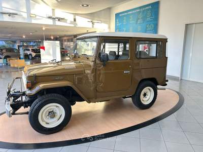Toyota Land Cruiser BJ 42 HARD TOP Marrone usata Novi Ligure
