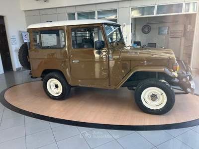 Toyota Land Cruiser BJ 42 HARD TOP Marrone usata Novi Ligure