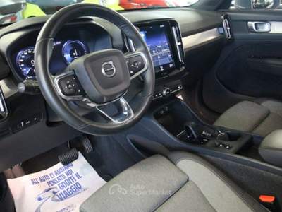Volvo XC40 T5 Recharge Plug-in Hybrid automatico Core Grigio usata Torino