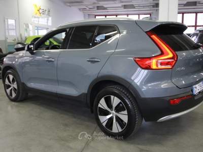 Volvo XC40 T5 Recharge Plug-in Hybrid automatico Core Grigio usata Torino