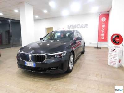 BMW Serie 5 520d 520d xDrive Business aut. Nero usata Isola del Liri
