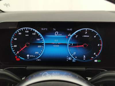 Mercedes-Benz GLA Gla 200 d premium auto Bianco usata Rivoli