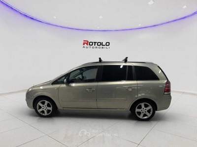 Opel Zafira Zafira 1.8 16V VVT Cosmo Beige usata Torino