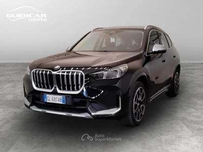 BMW X1 18 d xLine sDrive DCT Nero usata Lucca