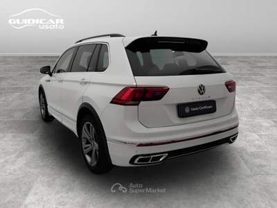 Volkswagen Tiguan 1.5 TSI ACT R-Line DSG Bianco usata Lucca