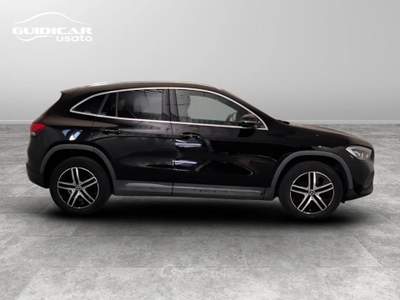 Mercedes-Benz GLA 200 D Sport Plus 8G-DCT Nero usata Lucca