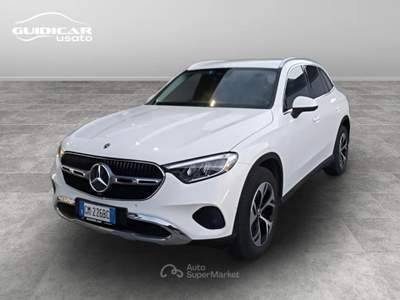 Mercedes-Benz GLC 220 d Mild hybrid Advanced 4Matic 9G-Tronic Bianco usata Lucca