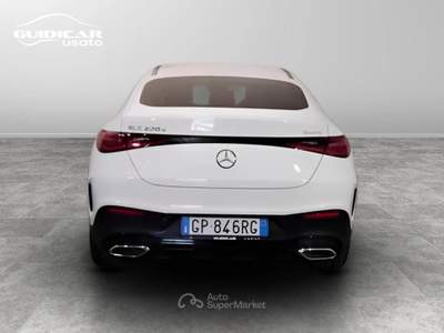 Mercedes-Benz GLC 220 d AMG Line Advanced 4Matic 9G-Tronic Bianco usata Lucca