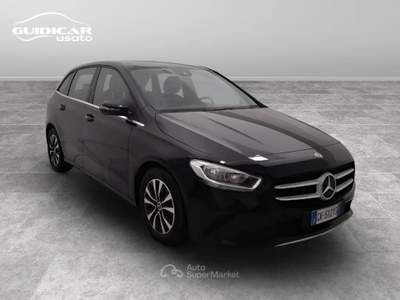 Mercedes-Benz Classe B 180 D Sport 8G-DCT Nero usata Lucca