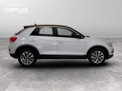 Volkswagen T-Roc 1.0 TSI Style Argento usata Lucca