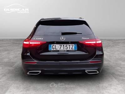 Mercedes-Benz Classe C 220 d Mild hybrid Premium Plus 4Matic 9G-Tronic Nero usata Lucca