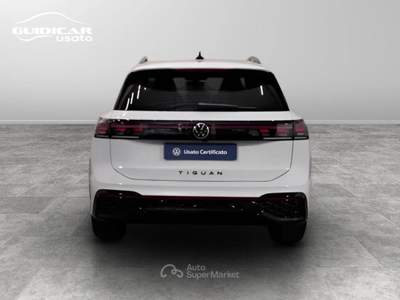 Volkswagen Tiguan 1.5 eTSI EVO ACT R-Line DSG Bianco usata Lucca