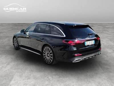 Mercedes-Benz Classe E 220 d AMG Line Premium Plus 9G-Tronic Nero usata Lucca