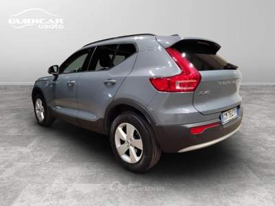 Volvo XC40 1.5 T2 Essential automatico Nero usata Lucca