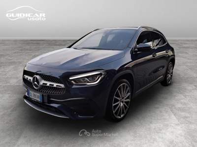 Mercedes-Benz GLA 250 EQ-POWER Premium Speedshift DCT AMG 8G Blu/Azzurro usata Lucca