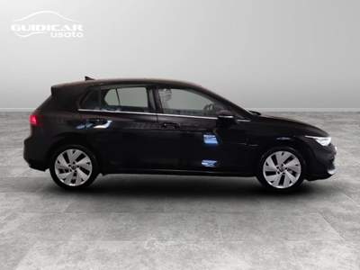 Volkswagen Golf 2.0 TDI SCR Style DSG Nero usata Lucca