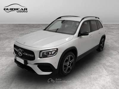 Mercedes-Benz Classe GLB 200 D Premium Easy Tech 8G-DCT Grigio usata Lucca