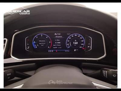 Volkswagen T-Roc 2.0 TDI SCR R Line Beige usata Lucca