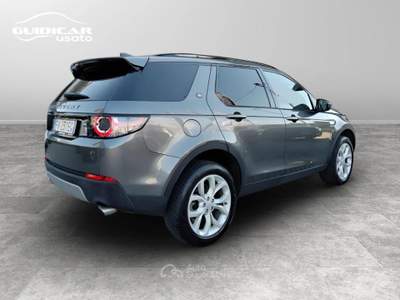 Land Rover Discovery Sport 2.0 TD4 HSE Luxury AWD Auto Grigio usata Lucca