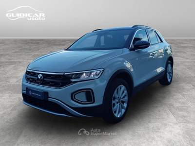 Volkswagen T-Roc 1.0 TSI Edition Plus Beige usata Lucca
