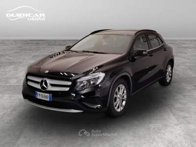 Mercedes-Benz GLA 180 D Sport Nero usata Lucca
