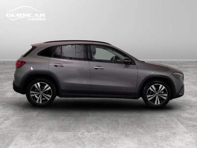 Mercedes-Benz GLA 200 D Progressive Advanced Plus 4Matic 8G-DCT Grigio usata Lucca
