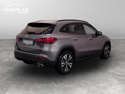 Mercedes-Benz GLA 200 D Progressive Advanced Plus 4Matic 8G-DCT Grigio usata Lucca
