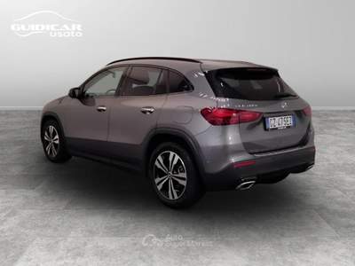Mercedes-Benz GLA 200 D Progressive Advanced Plus 4Matic 8G-DCT Grigio usata Lucca