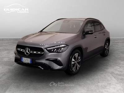 Mercedes-Benz GLA 200 D Progressive Advanced Plus 4Matic 8G-DCT Grigio usata Lucca