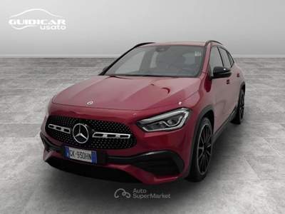 Mercedes-Benz GLA 200 D Premium 8G-DCT Rosso usata Lucca