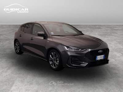 Ford Focus 1.0 EcoBoost Hybrid ST-Line Grigio usata Lucca