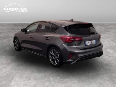 Ford Focus 1.0 EcoBoost Hybrid ST-Line Grigio usata Lucca