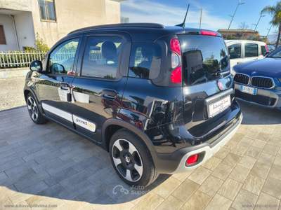 Fiat Panda Panda Cross 1.0 FireFly S&S Hybrid Nero usata Somma Vesuviana