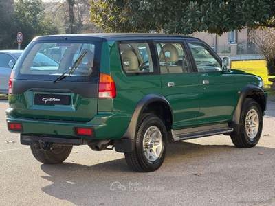 Mitsubishi Pajero Sport Pajero Sport 2.5 TDI GLS 4X4-GANCIO 28Q.LI-NEOPATENTATI Verde usata San Vendemiano