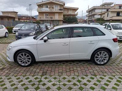 Audi A3 A3 SPB 1.6 TDI S tronic Design Bianco usata Cimitile