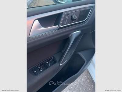 Volkswagen Golf Golf Sportsvan 1.6 TDI 110 DSG Comf. BMT Bianco usata Lavis